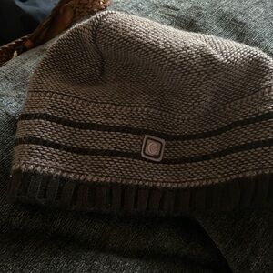 Columbia Convert Knit Beanie Hat Unisex One Size Purple & Black Cap